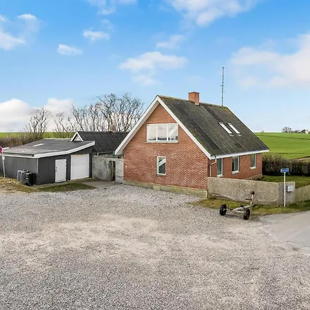 Amazing In Grenaa With Wifi And 3 Bedrooms Casa de Férias
