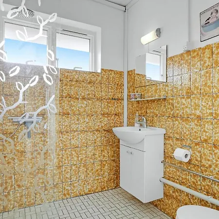 Amazing In Grenaa With Wifi And 3 Bedrooms